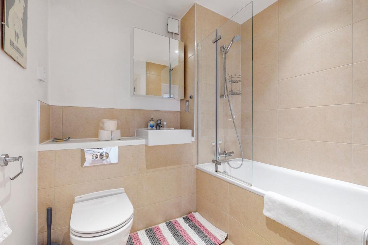 Lovely 1 Bed Apartment In Streatham Λονδίνο Εξωτερικό φωτογραφία