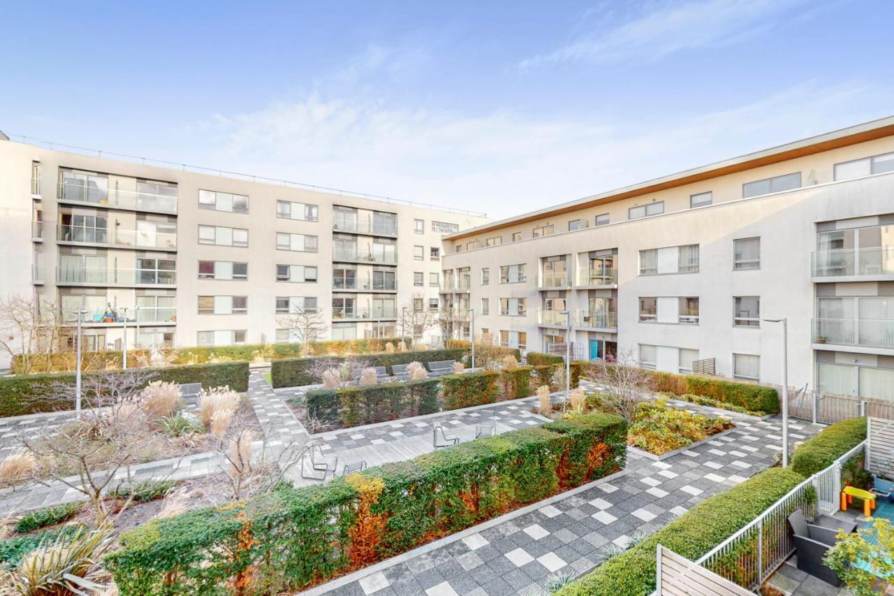 Lovely 1 Bed Apartment In Streatham Λονδίνο Εξωτερικό φωτογραφία